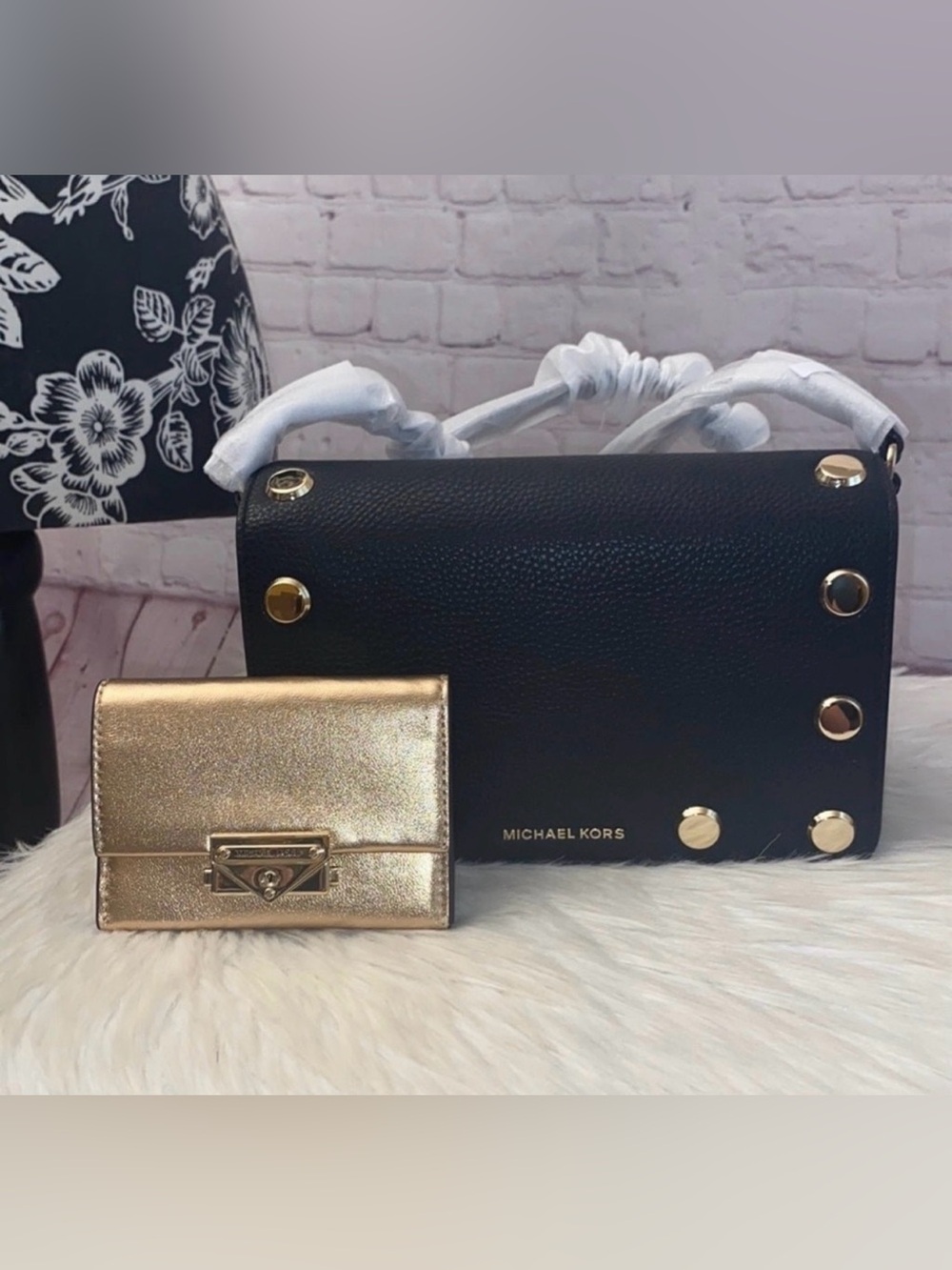 Michael Kors HOLLY Studded Crossbody/CECE Card Case Wallet 2pc Set